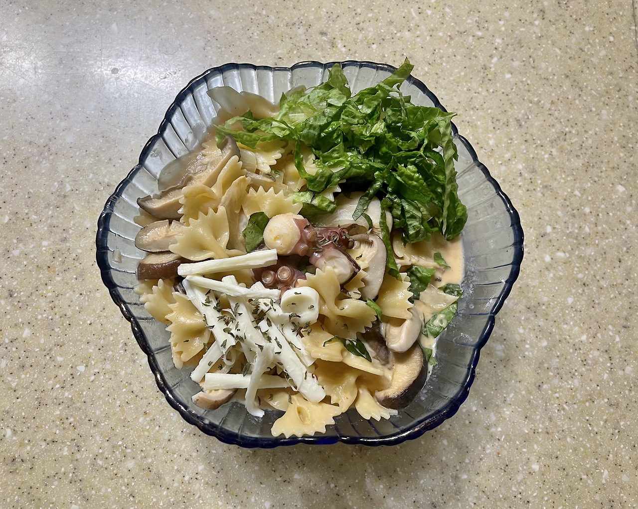 파스타: 문어 넣은 크림 파르팔레